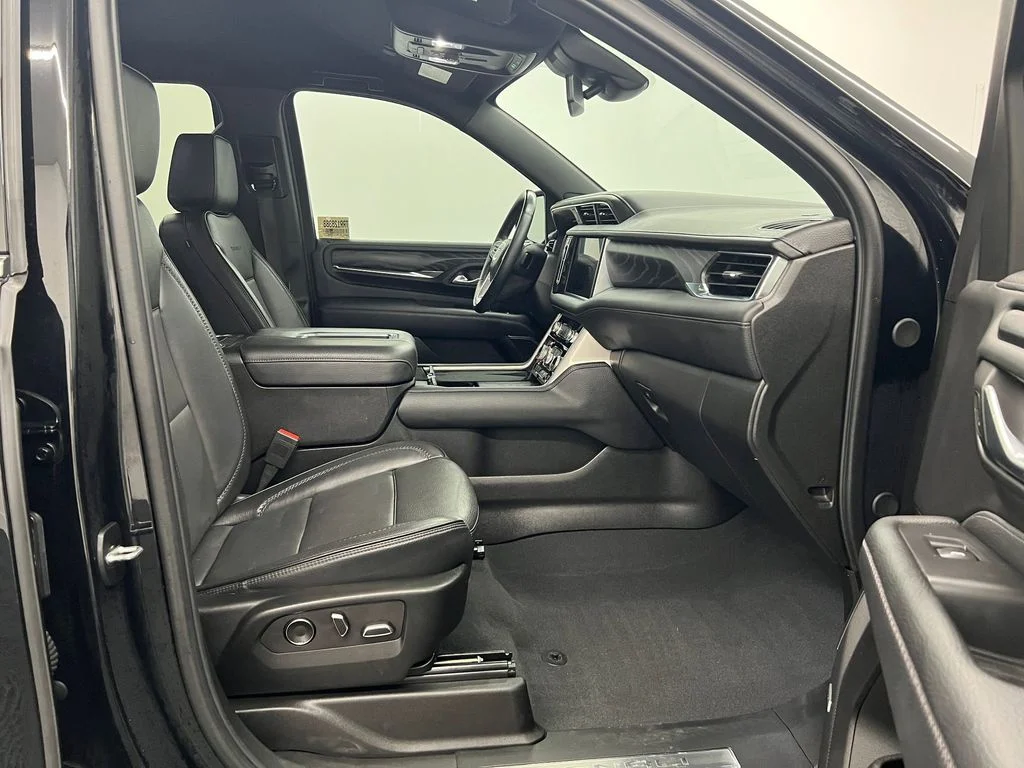 2024 GMC Yukon XL Denali - Photo 25