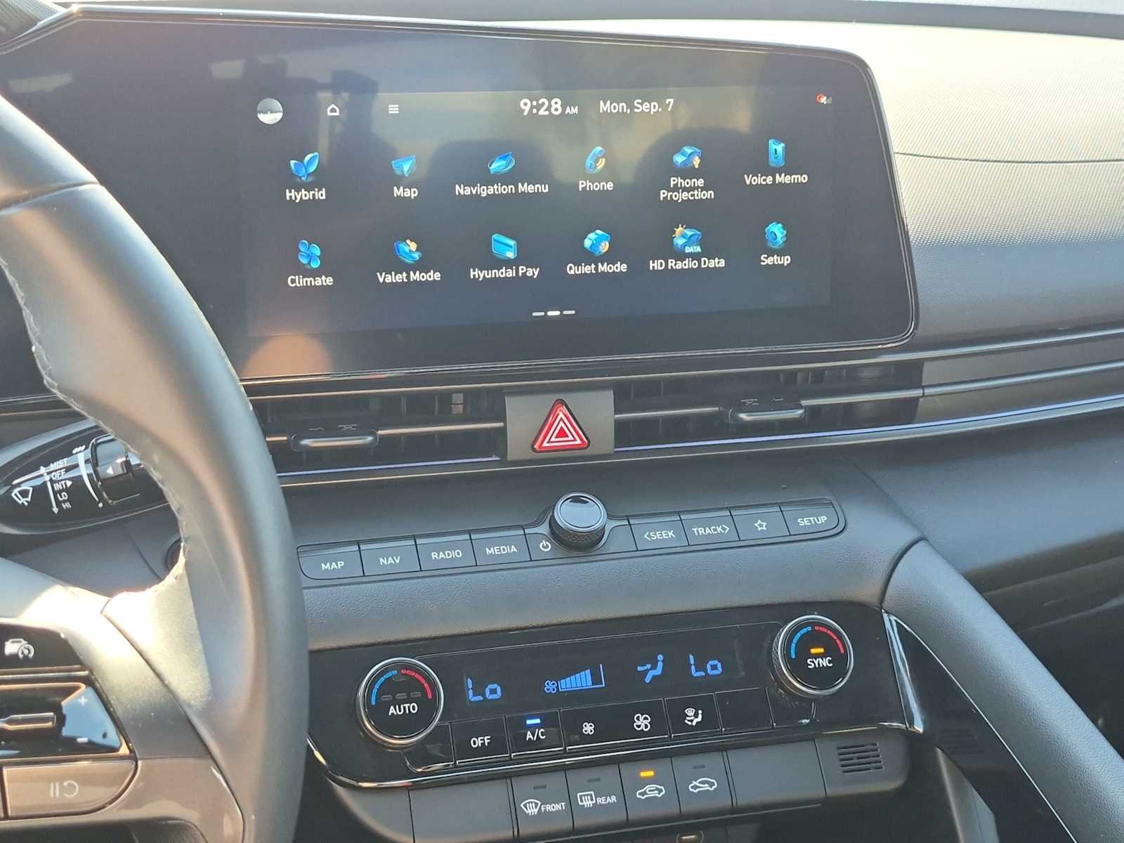 Certified Used 2025 Abyss Black Hyundai SEL Sport image 26
