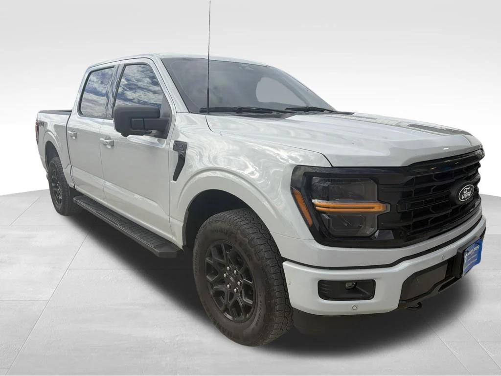 Used 2024 White Ford XLT image 14