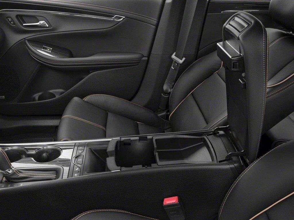 Used 2018 Blue Velvet Metallic Chevrolet Premier image 9