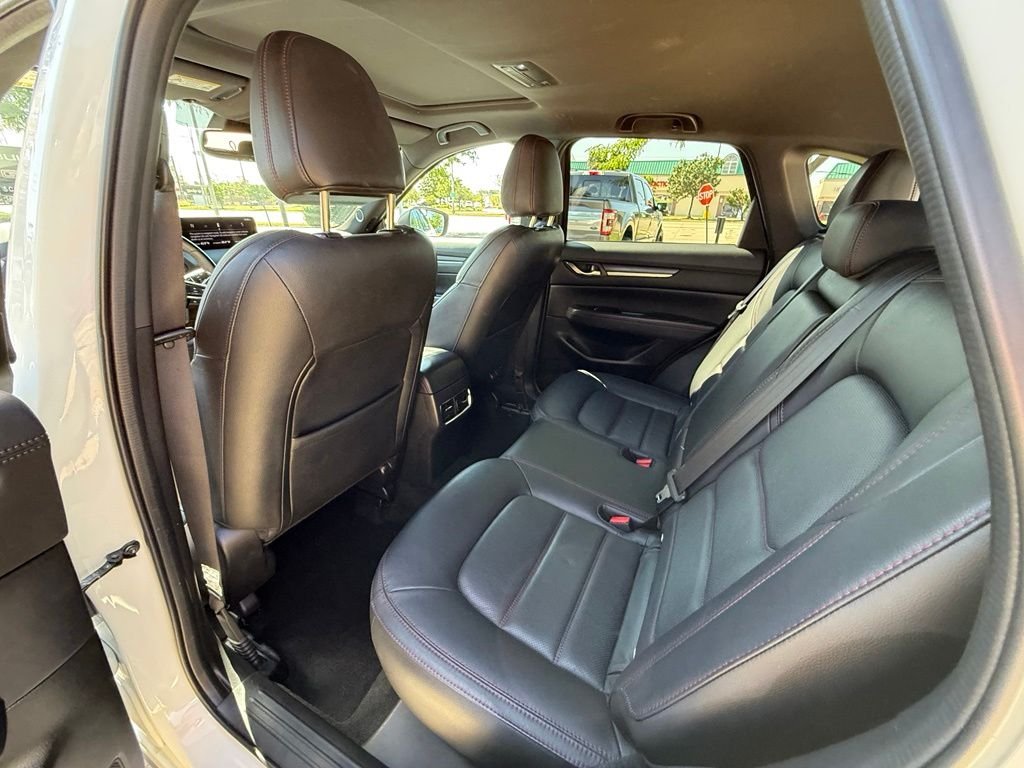 Used 2024 White Mazda 2.5 Turbo Premium image 28