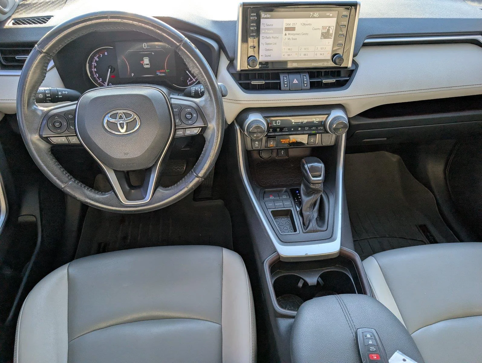 Used 2020 Silver Sky Metallic Toyota Limited image 32