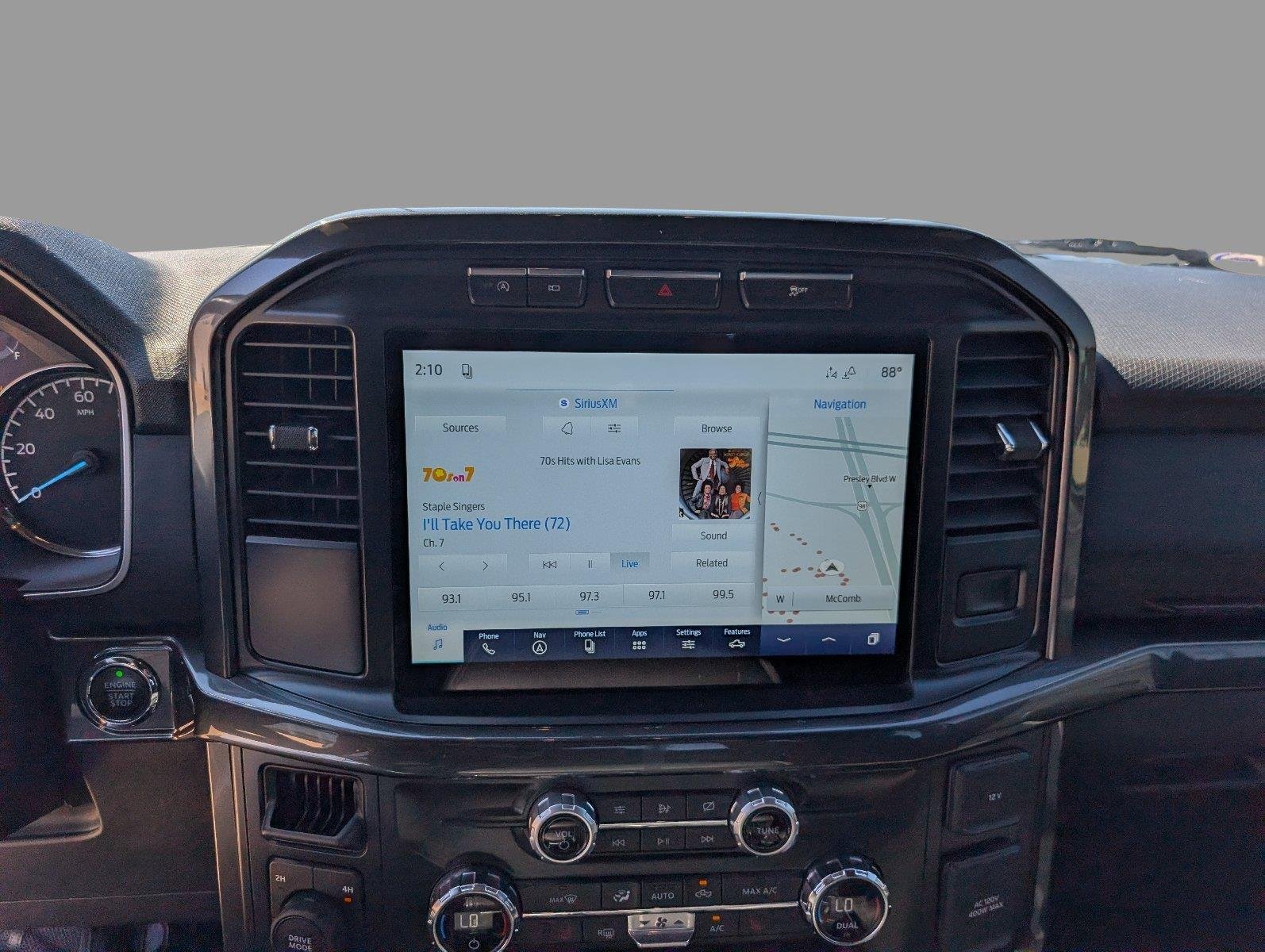 Used 2021 Space White Ford XLT image 28