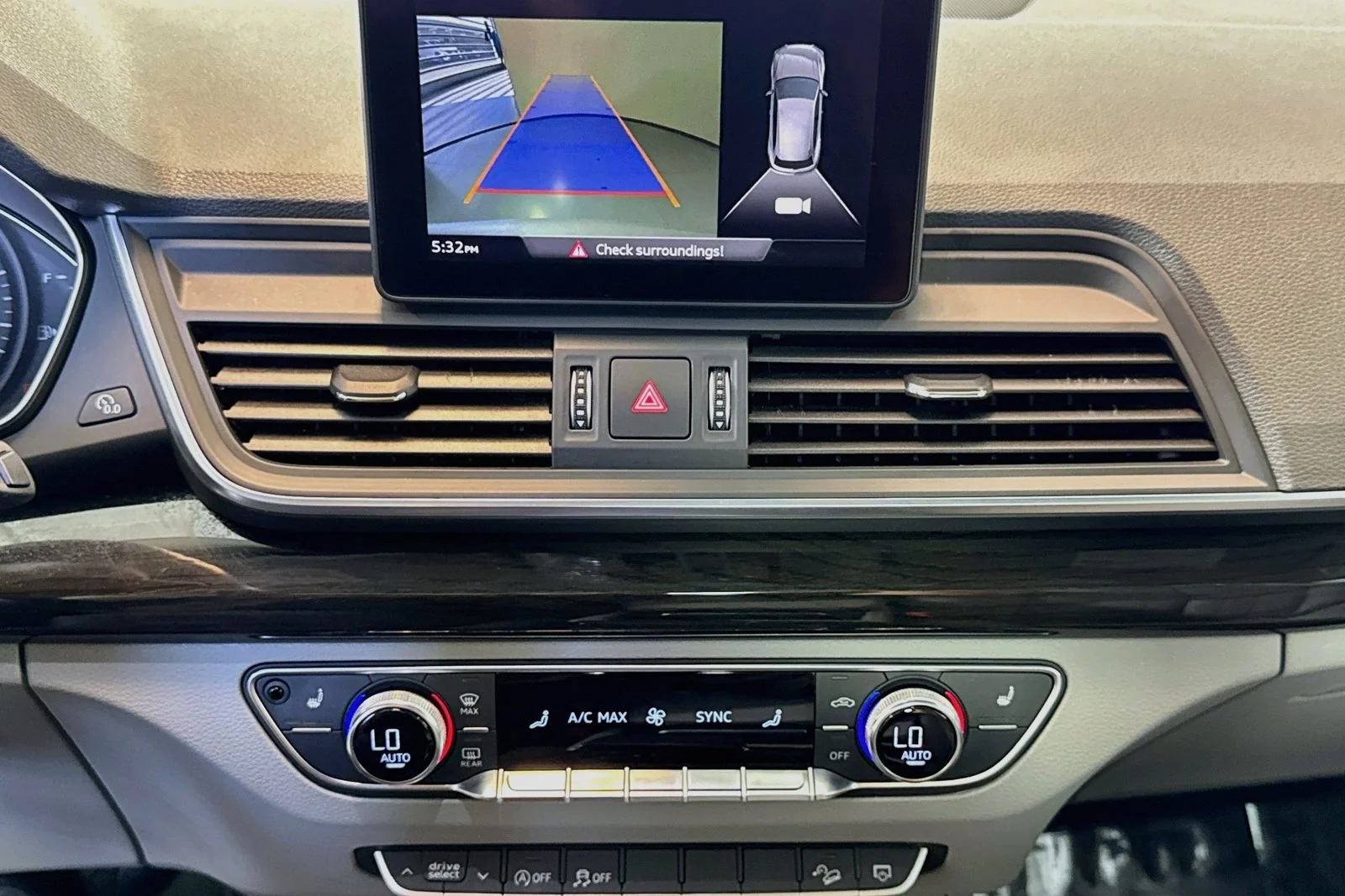 Used 2019 Silver Audi Premium image 18