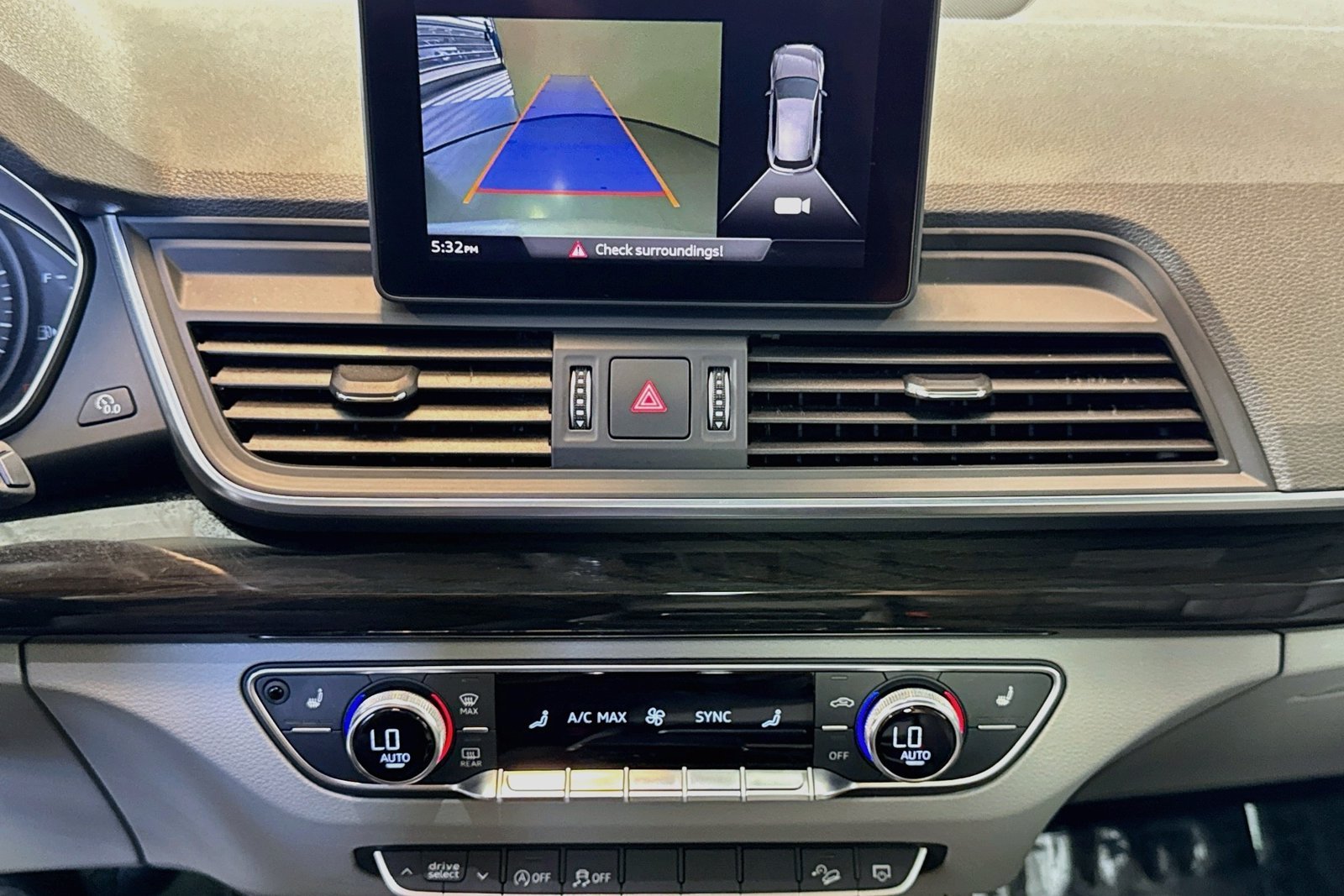 Used 2019 Silver Audi Premium image 18