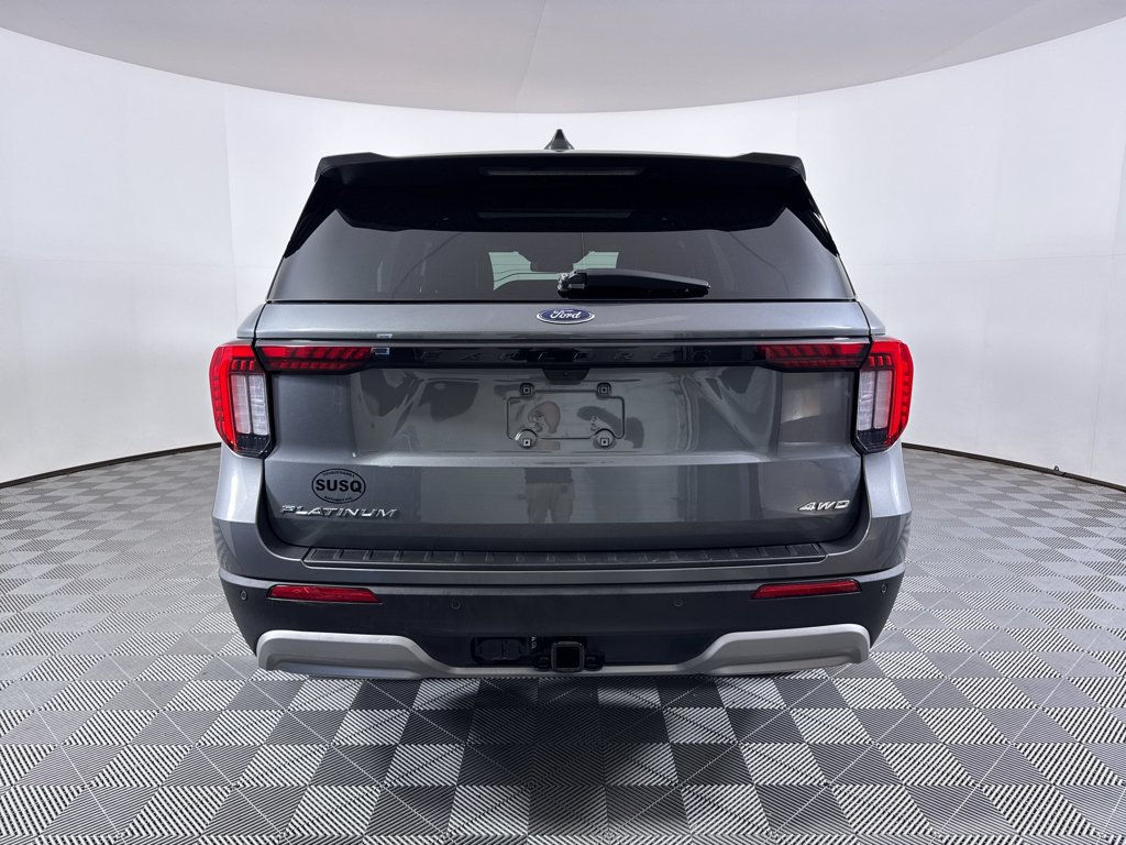 Used 2025 Carbonized Gray Metallic Ford Platinum image 13