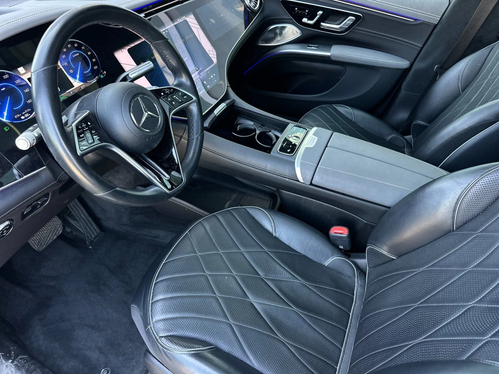 Used 2023 Obsidian Black Metallic Mercedes-Benz 580 image 9