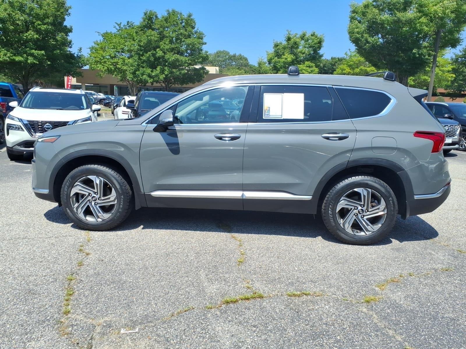 Used 2021 Hampton Gray Hyundai SEL image 9