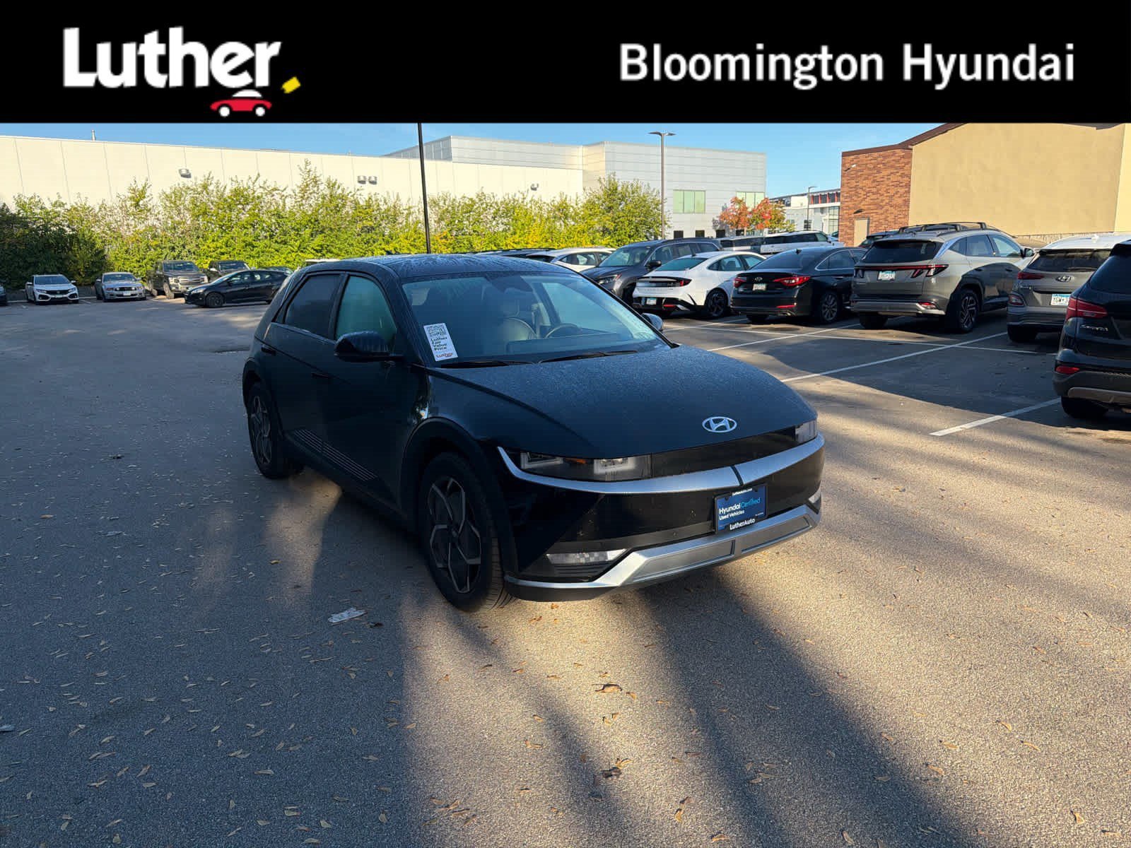 Certified Used 2023 Abyss Black Hyundai SEL image 1