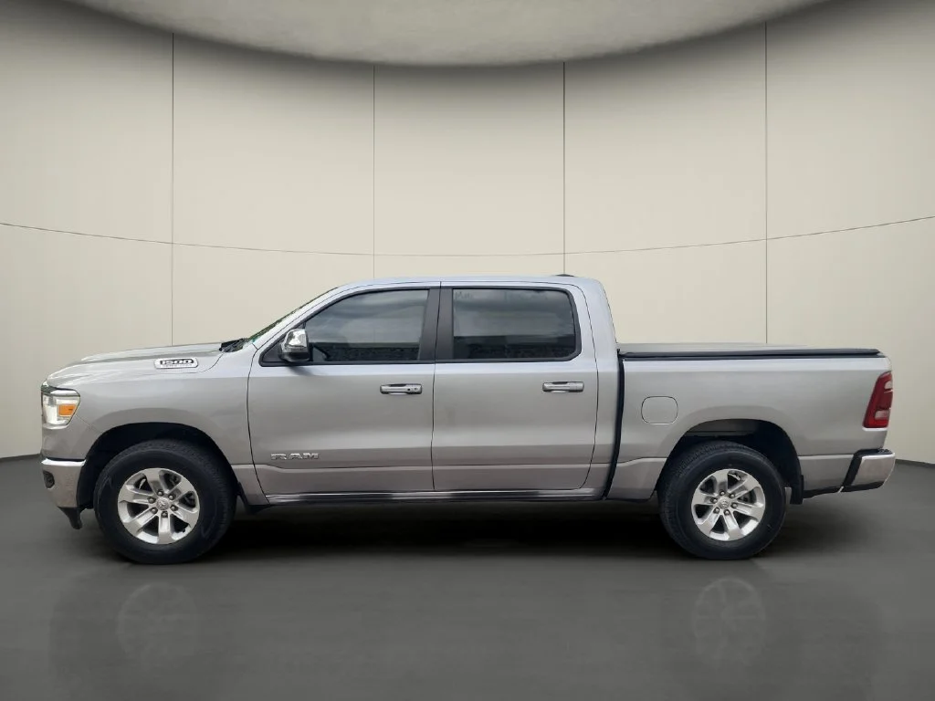 Used 2024 Silver Ram Laramie image 4
