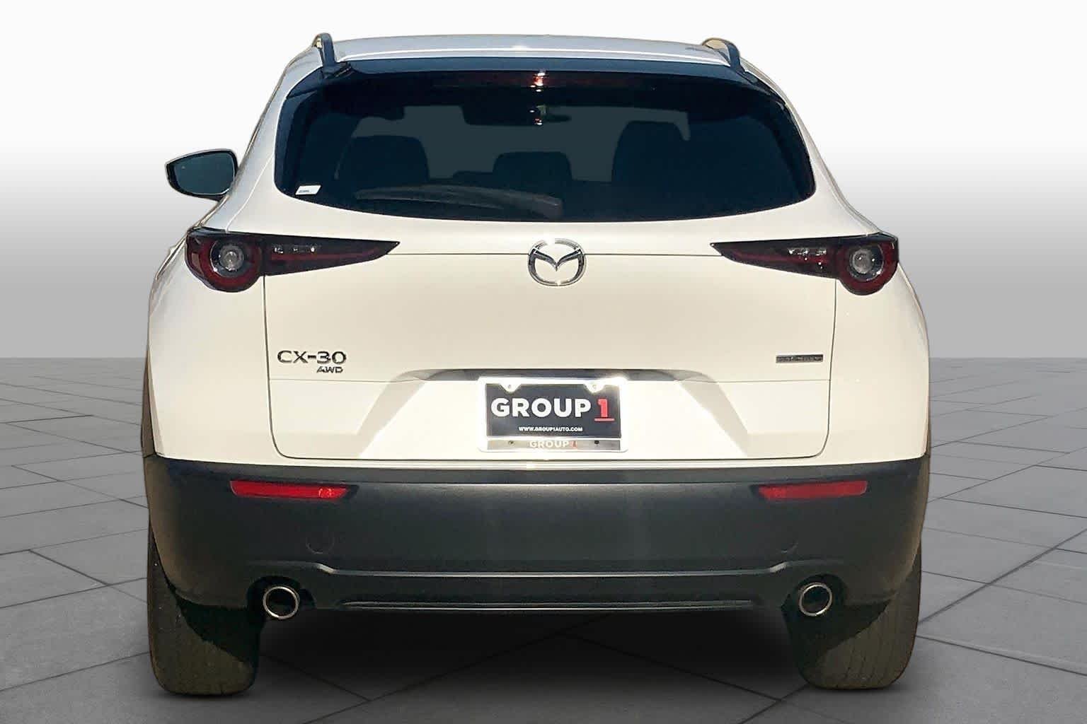 Used 2025 Snowflake White Pearl Mica Mazda 2.5 S Preferred Package image 5