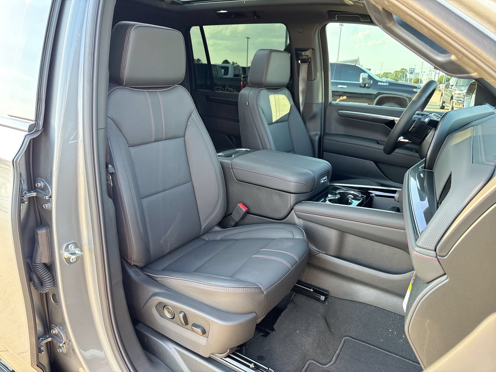 New 2026 Sterling Gray Metallic Chevrolet RST image 29