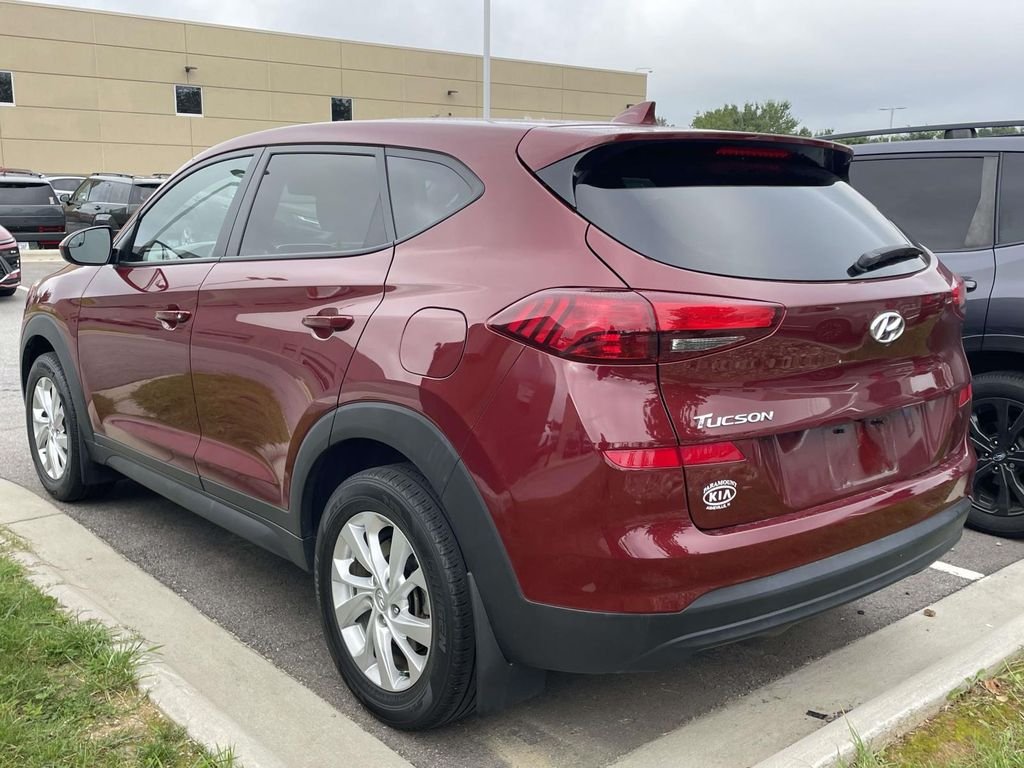 Used 2019 Gemstone Red Hyundai SE image 3