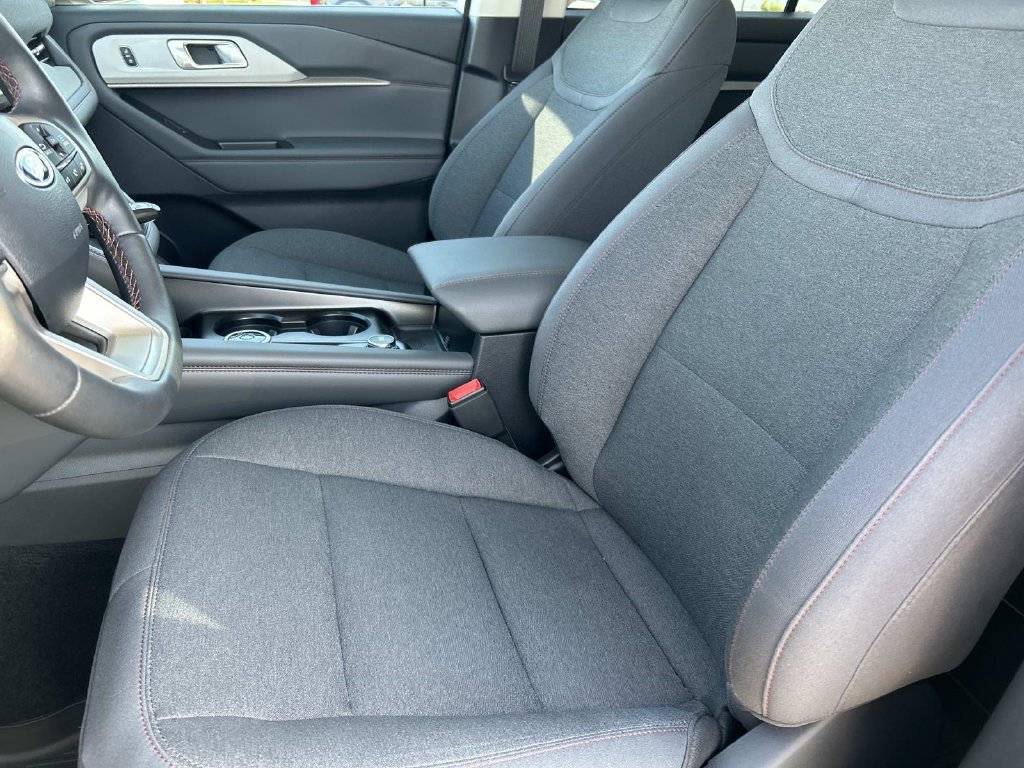 Certified Used 2026 Carbonized Gray Metallic Ford Active image 29