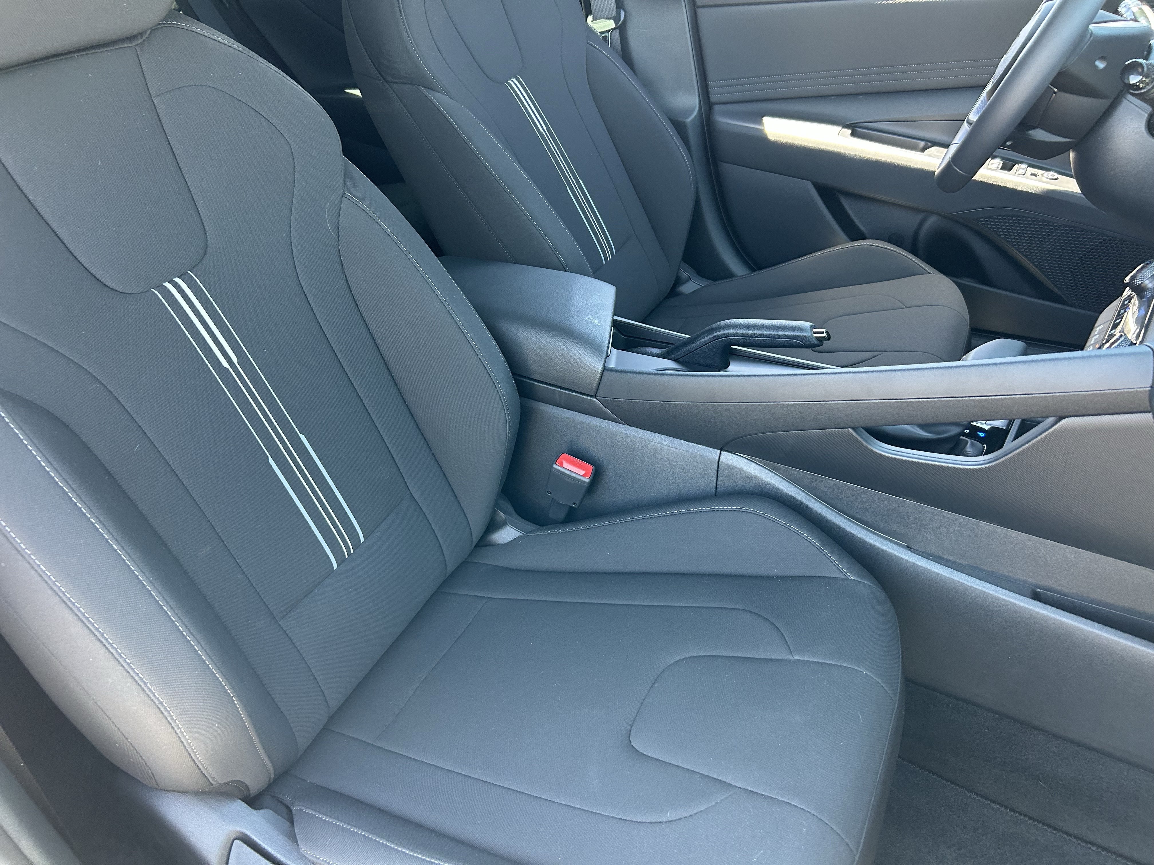 Used 2026 Serenity White Hyundai SEL Sport image 10