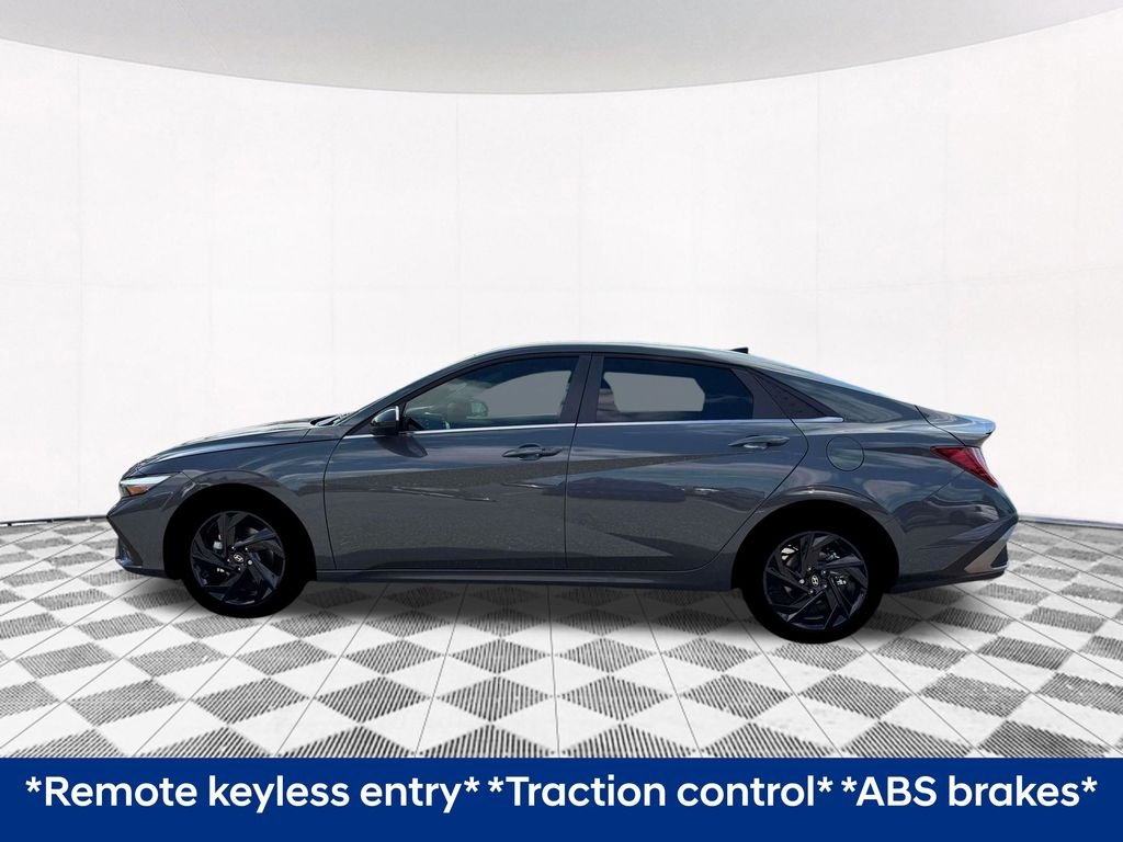New 2026 Gray Hyundai SEL Sport image 5