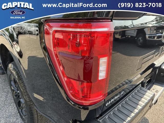 Used 2023 Black Ford XLT image 15