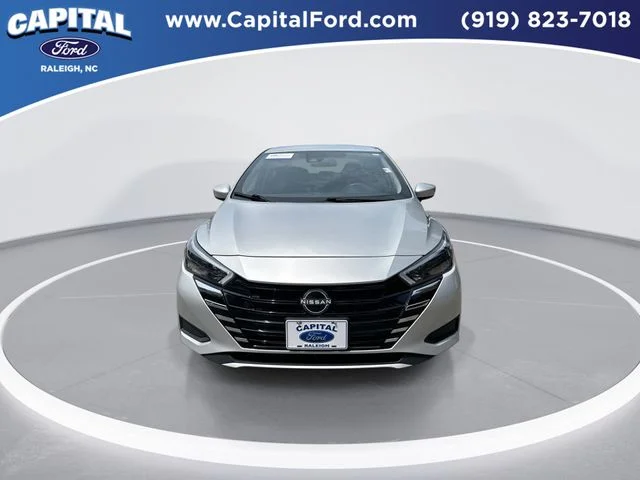 Used 2025 Silver Nissan 1.6 SV image 3