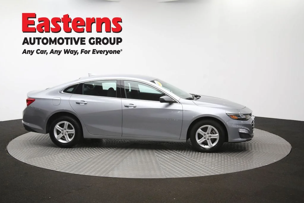 Used 2023 Gray Chevrolet LT image 45