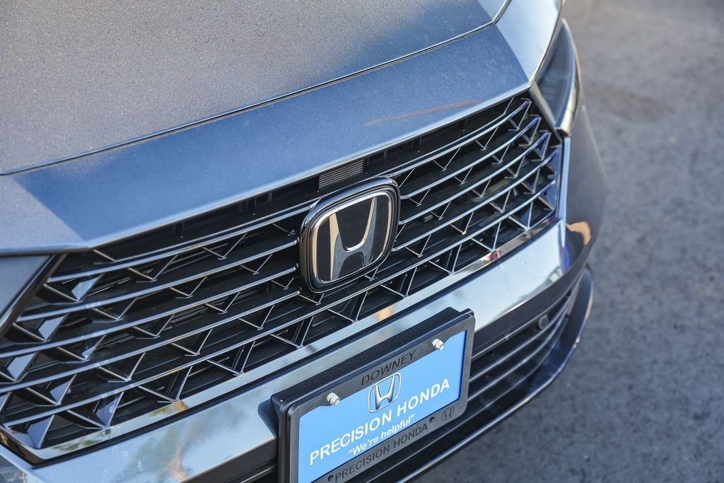 New 2026 Meteorite Gray Metallic Honda Touring image 3