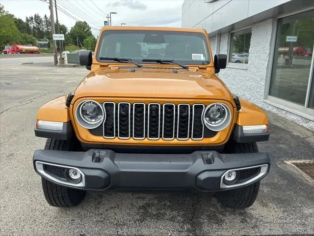 New 2026 Goldilocks Exterior Paint Jeep Sahara image 5