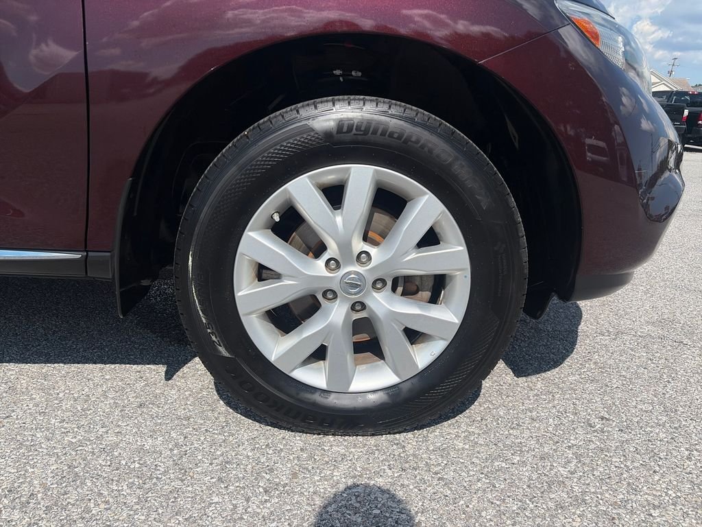 Used 2014 Midnight Nissan SV image 48