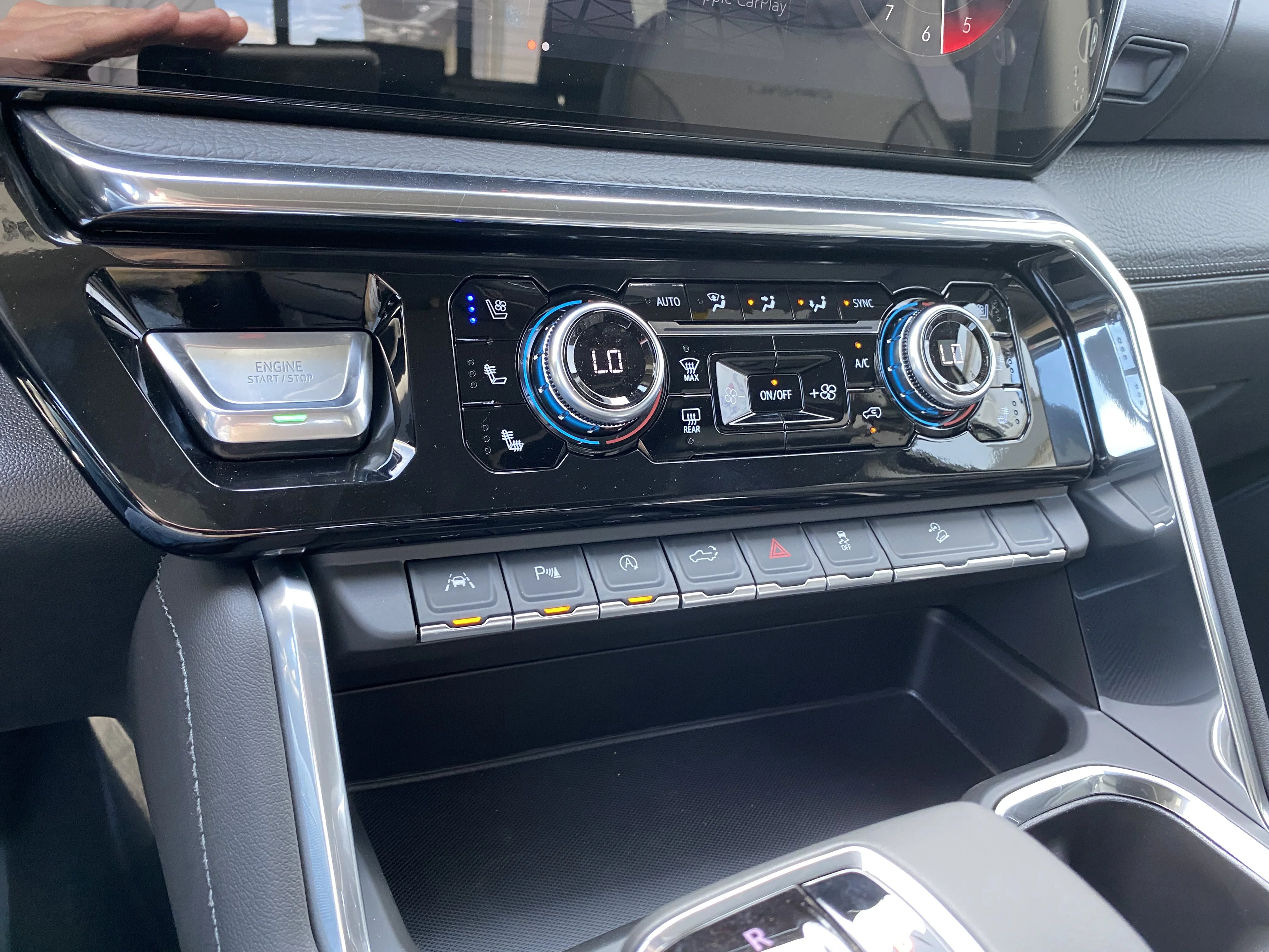 New 2026 GLACIER WHITE TRICOAT GMC Denali image 23