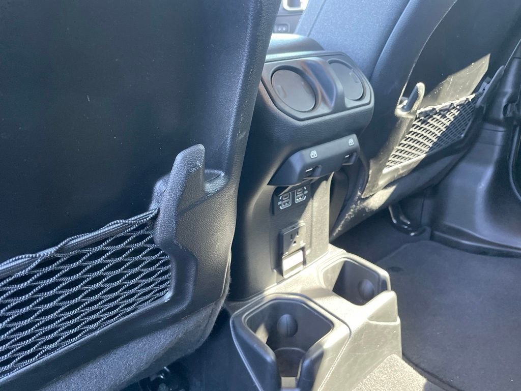 Used 2025 Black Jeep Rubicon image 30