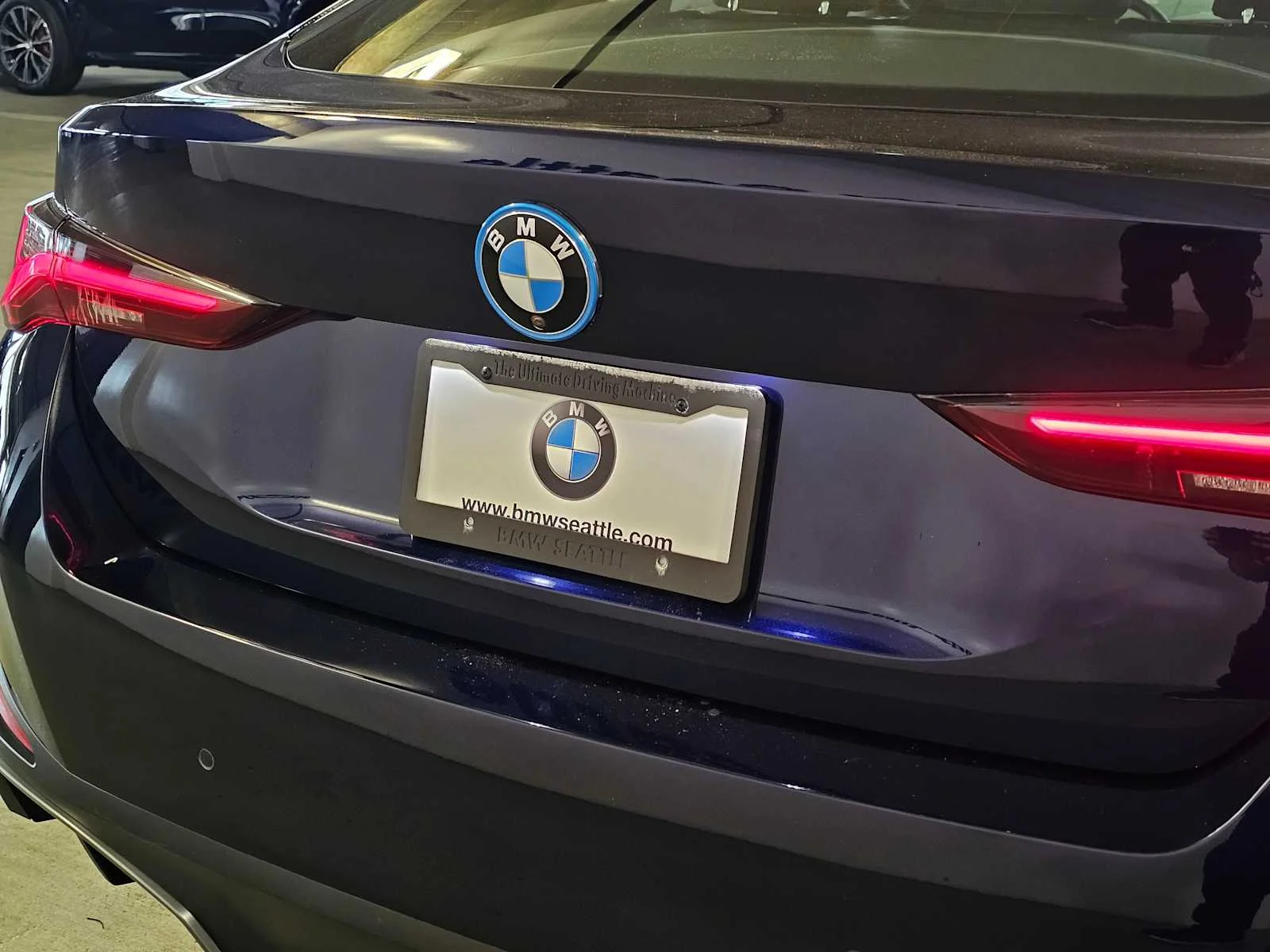 Certified Used 2023 Tanzanite Blue II Metallic BMW eDrive40 image 7