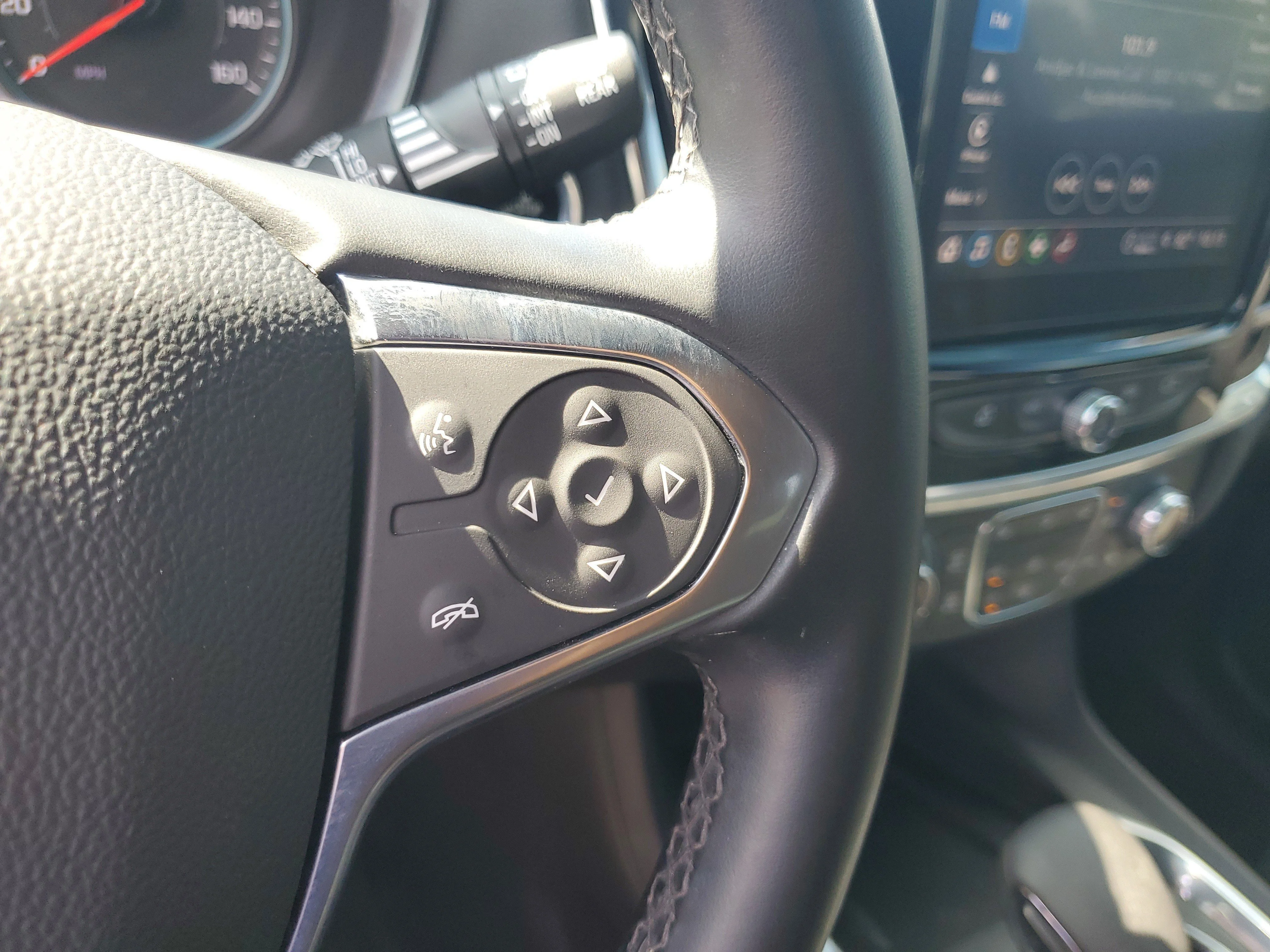 Used 2023 Summit White Chevrolet LT Cloth image 16