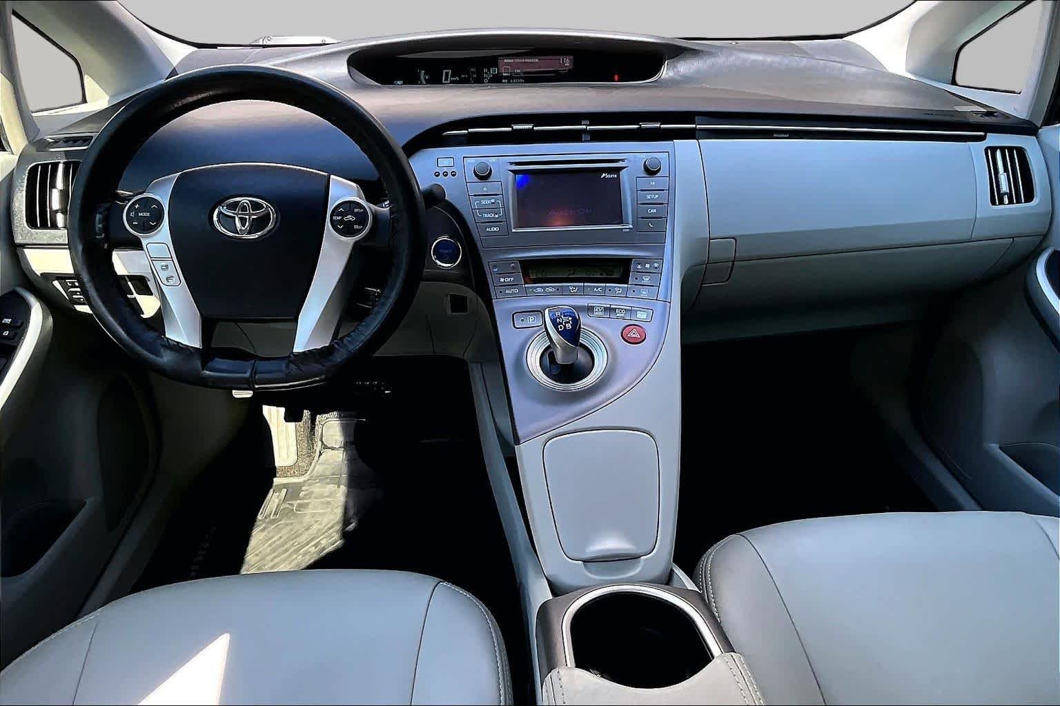 Used 2013 Winter Gray Metallic Toyota Two image 15