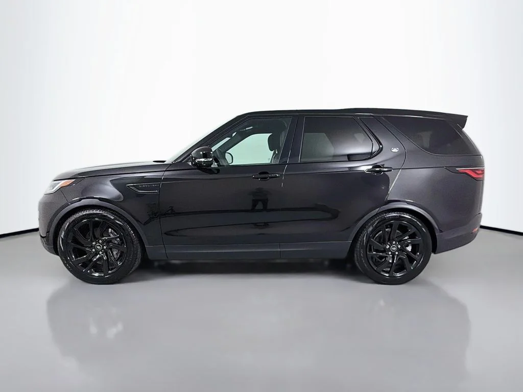 Certified Used 2025 Black Land Rover S image 8