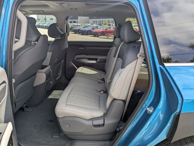 New 2026 Ocean Blue Kia Wind AWD image 14