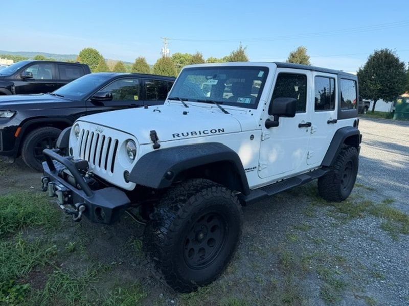Used 2014 Bright White Clearcoat Jeep Rubicon image 2