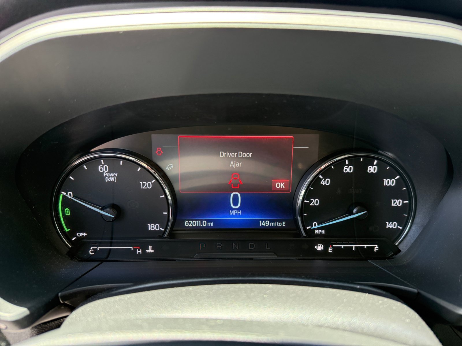 Used 2022 Oxford White Ford SE image 11