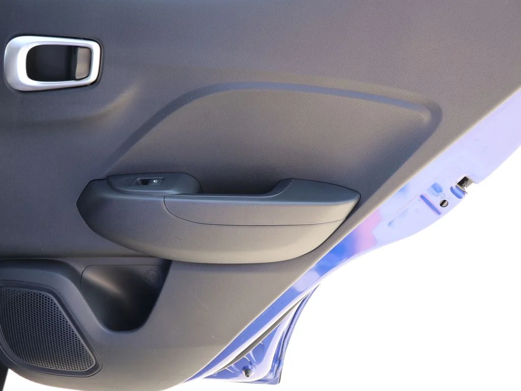 Used 2025 Blue Hyundai SEL image 10