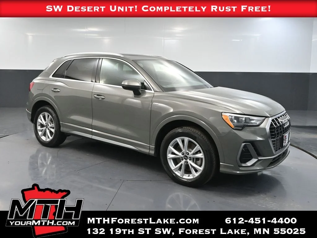2022 Audi Q3 45 TFSI S Line Premium quattro's photo