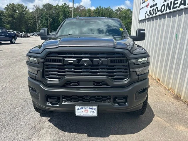 New 2026 Granite Crystal Metallic Clear-Coat Exterior Paint RAM Tradesman image 32