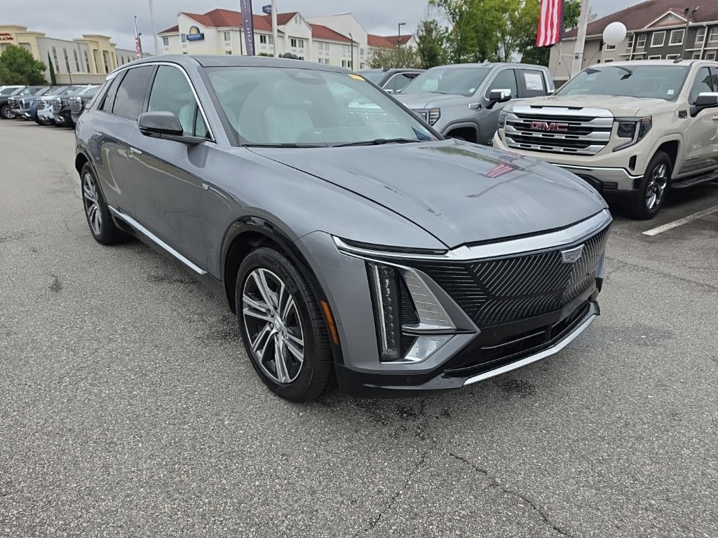 2023 Cadillac LYRIQ