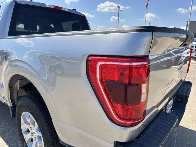 Used 2023 Silver Ford XLT image 17