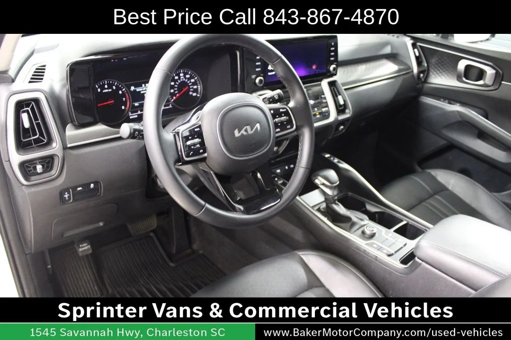 Used 2023 White Pearl Kia S image 4