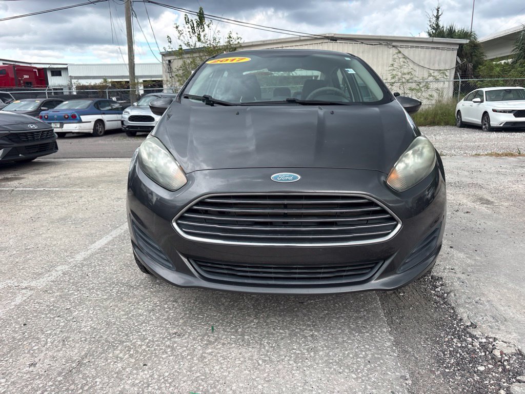 Used 2017 Gray Ford SE image 8