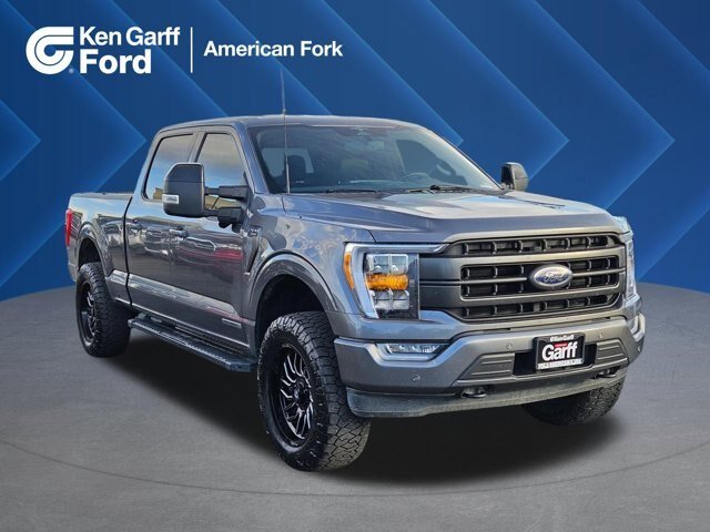 Used 2023 Gray Metallic Ford LARIAT image 35