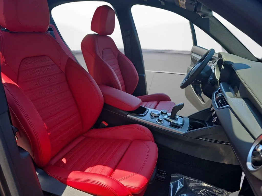 2026 Alfa Romeo Stelvio Base - Photo 10