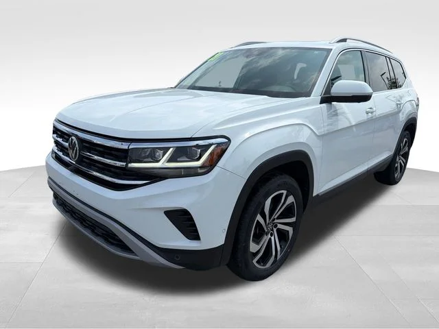 Used 2021 White Volkswagen SEL Premium image 3