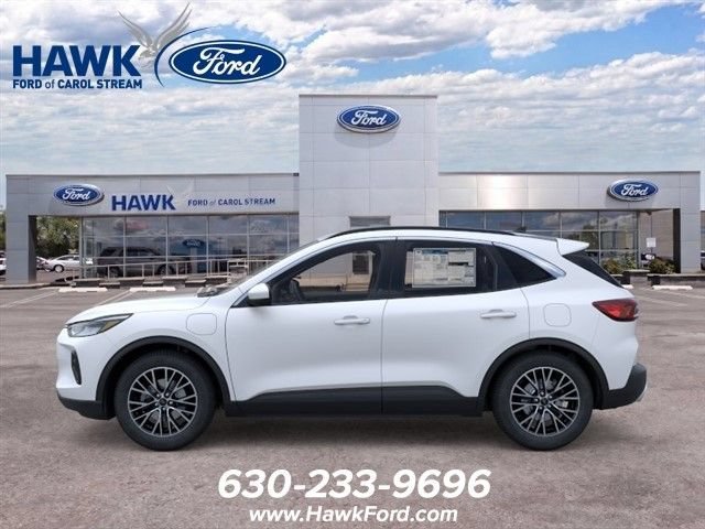 New 2025 Star White Metallic Tri-coat Ford Plug-in Hybrid image 3