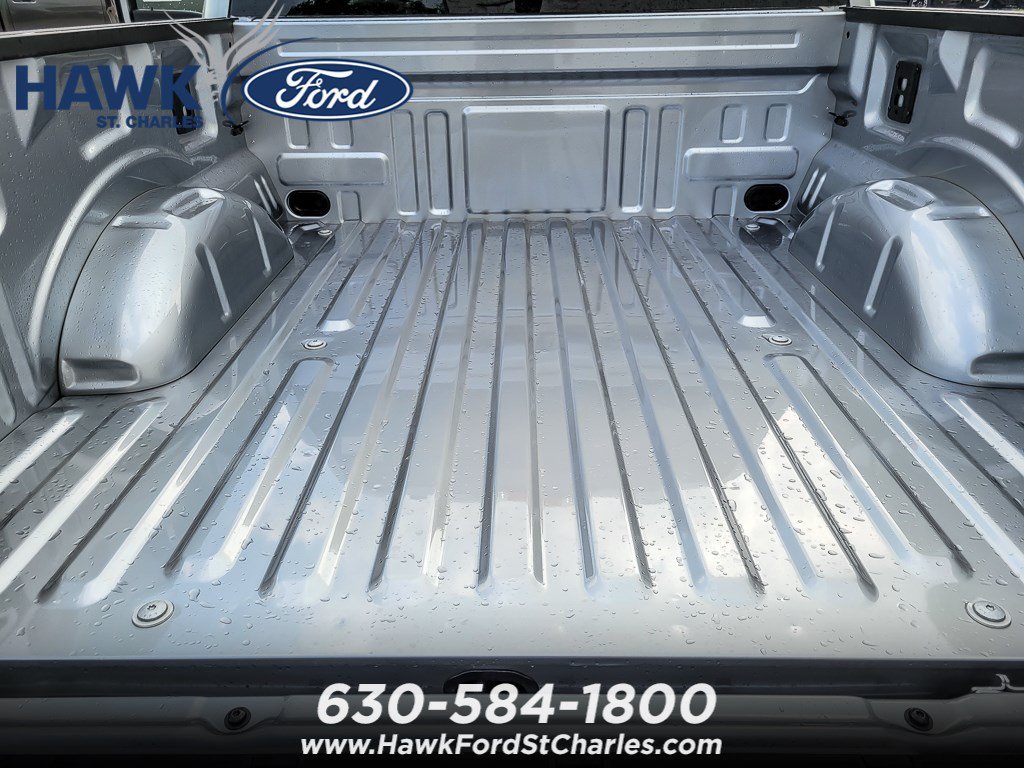 New 2026 Iconic Silver Metallic Ford XLT image 16