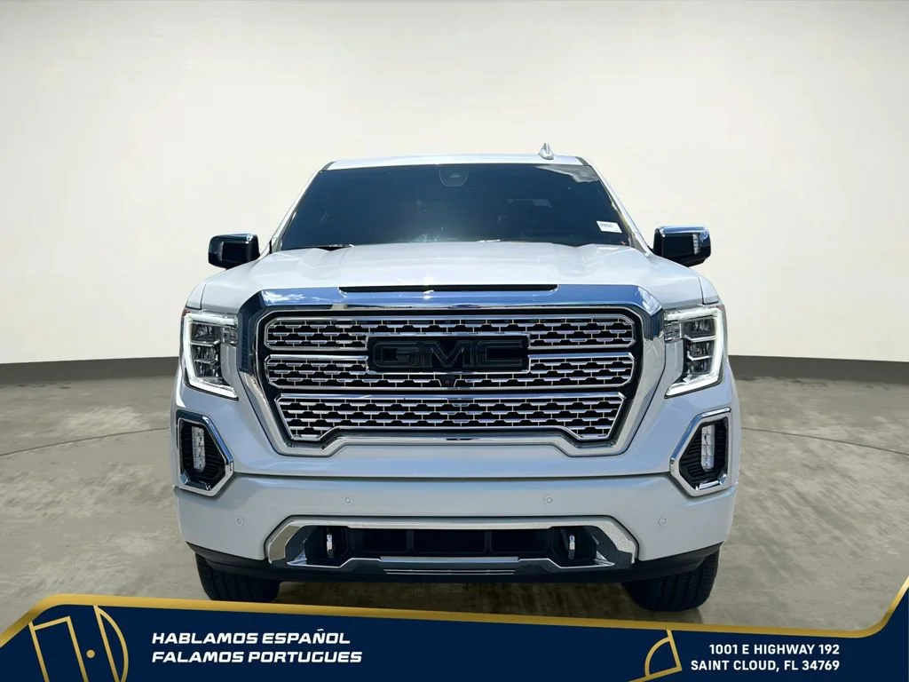 Used 2021 WHITE FROST TRICOAT GMC Denali image 9