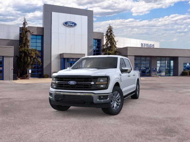 New 2026 Oxford White Ford XLT image 2