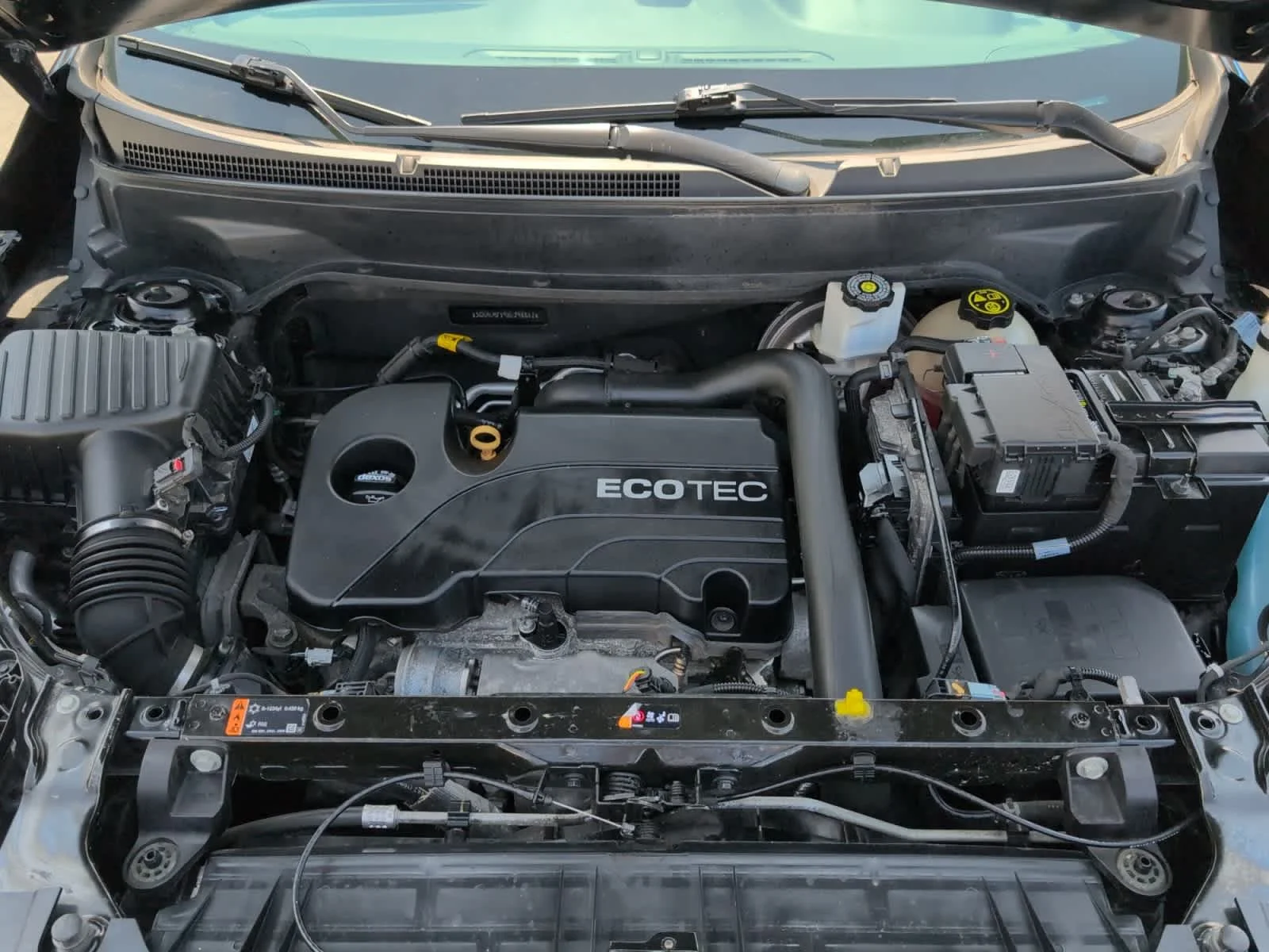 Used 2019 Ebony Twilight Metallic GMC SLE image 20